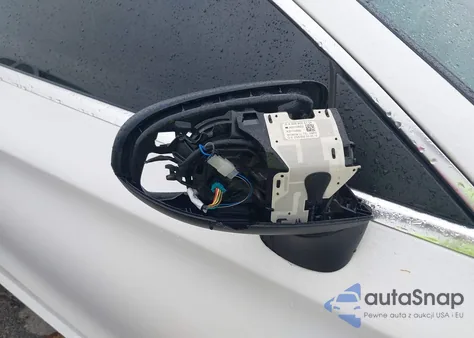 2017 Mercedes-Benz C 300 4Matic из США, поврежденный, VIN WDDWJ4KB0HF414035